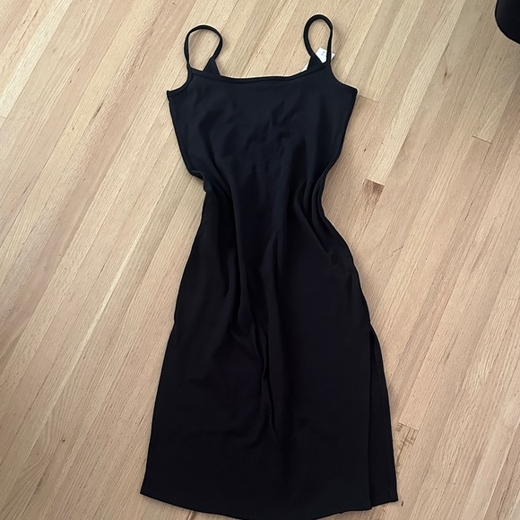 NWT Abercrombie & Fitch Black Spaghetti Strap Midi Dress with Slit Medium Petite - Picture 2 of 12
